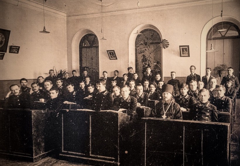 Протоіерей Николай Виноградовъ – Образованіе и карьера.