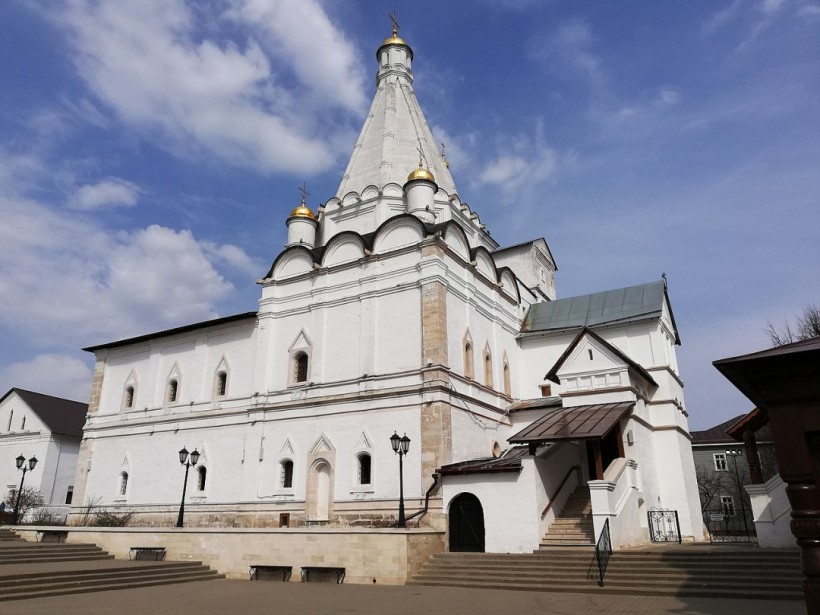 Празднество въ честь иконы св. вмч. Георгія Победоносца – «Георгій Потаенный» (7-й понедѣльникъ послѣ дня Успения Божіей Матери).