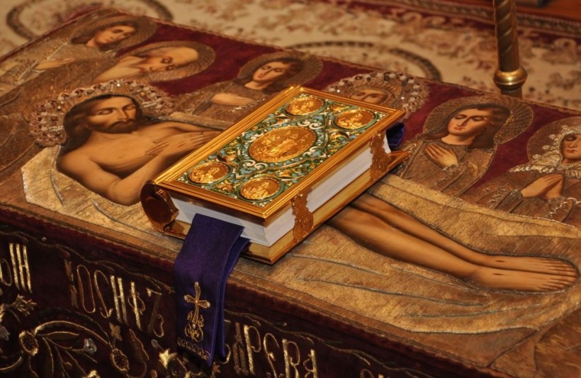 Священникъ Іоаннъ Гиляревскій – Слово въ Великій Пятокъ (Предъ плащаницей).