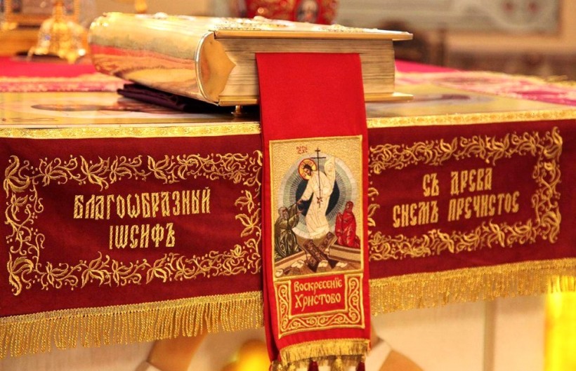 Проф. Михаилъ Николаевичъ Скабаллановичъ – Объясненіе важнѣйшихъ пасхальныхъ пѣснопѣній съ указаніемъ связи между ними.
