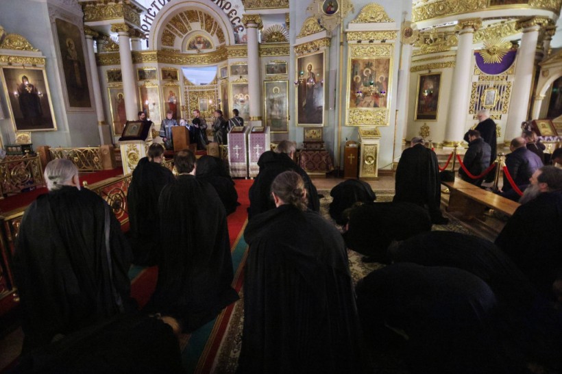 Епископъ Виссаріонъ (Нечаевъ) – Обычай величать Пасху въ прощальное Воскресенье.