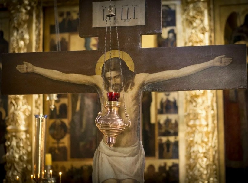 Епископъ Виссаріонъ (Нечаевъ) – Значеніе крестопоклоненія въ срединѣ Великаго поста (Поученіе въ недѣлю Крестопоклонную).