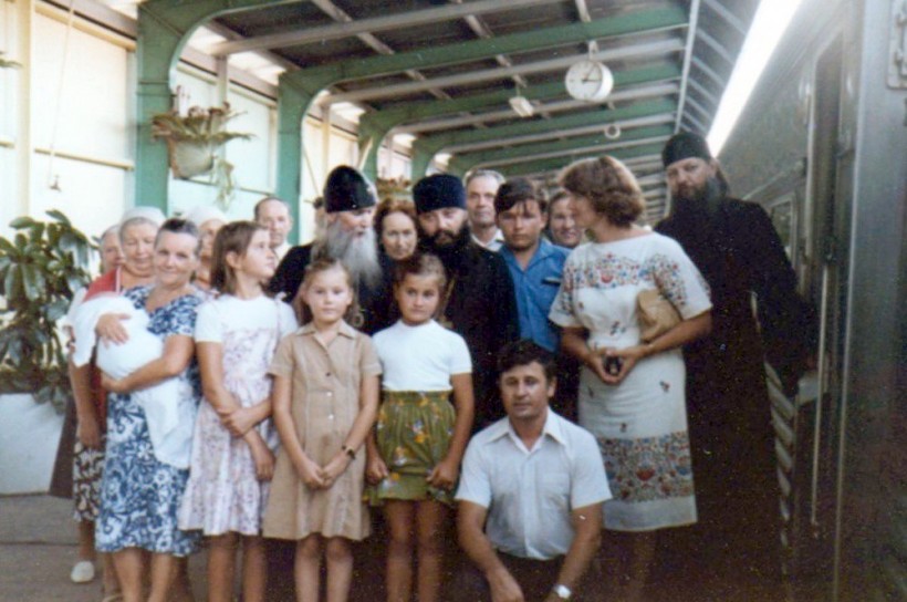 Св. Митрополитъ Филаретъ (Вознесенскій) – Окружное Посланіе Предсѣдателя Архіерейскаго Собора РПЦЗ о христіанской семейной жизни.
